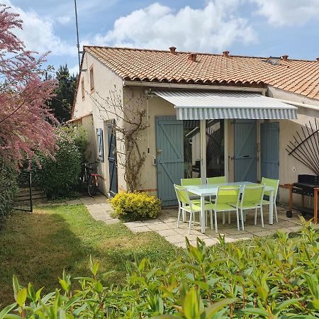 Petite Maison Dans Residence Avec Piscine Proche Plage Et Centre Ville A Pied بورنيك المظهر الخارجي الصورة